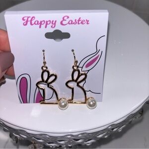 Gold Bunny Pearl Earrings – Perfect for Easter